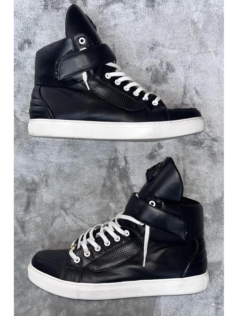 Vintage Versace Lion Head Versus Leather Hi-tops Sneakers RARE Size 10.5